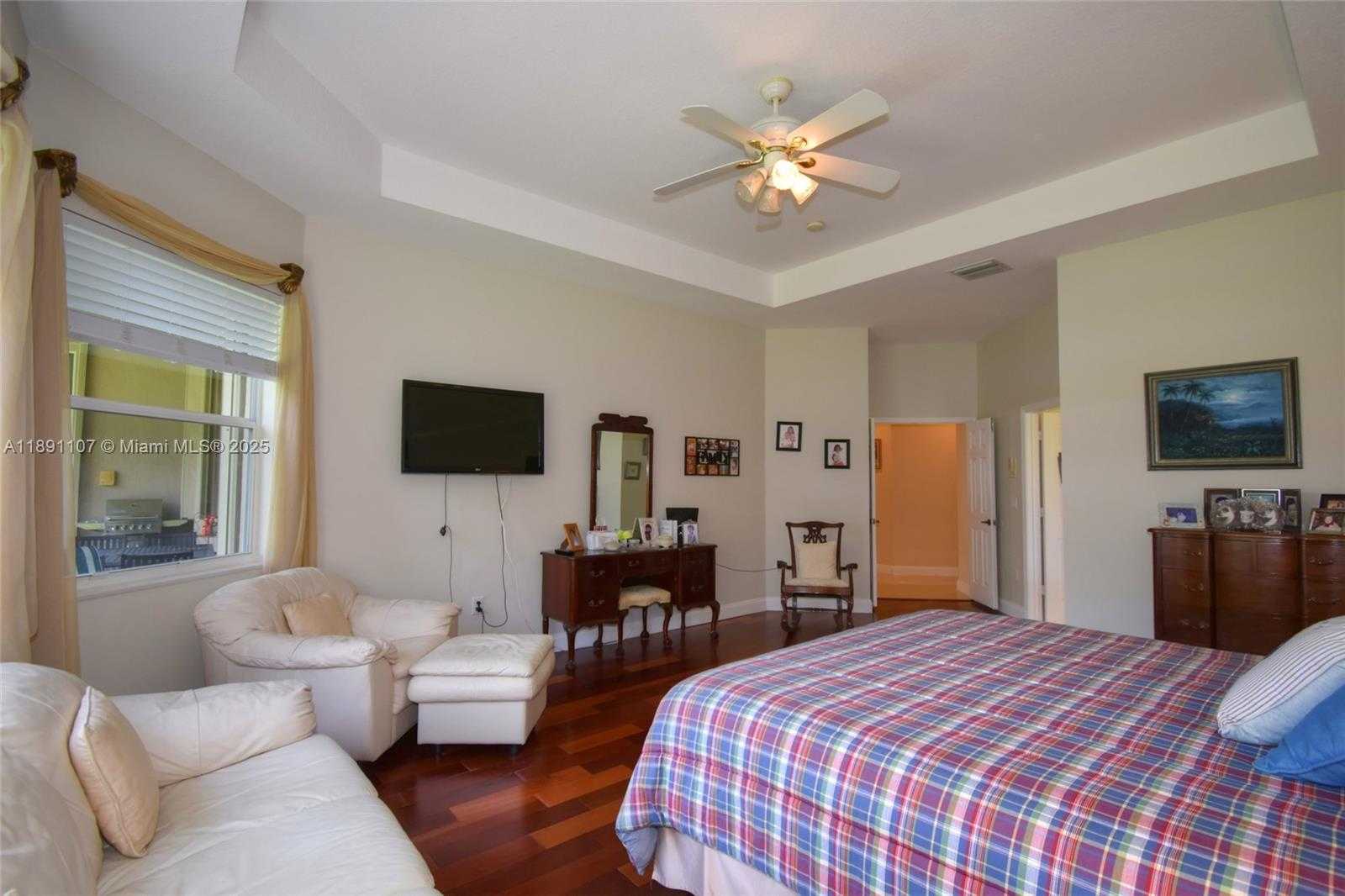Small Image of 4240 SOUTH WEST 131ST AVE, Davie Number 21