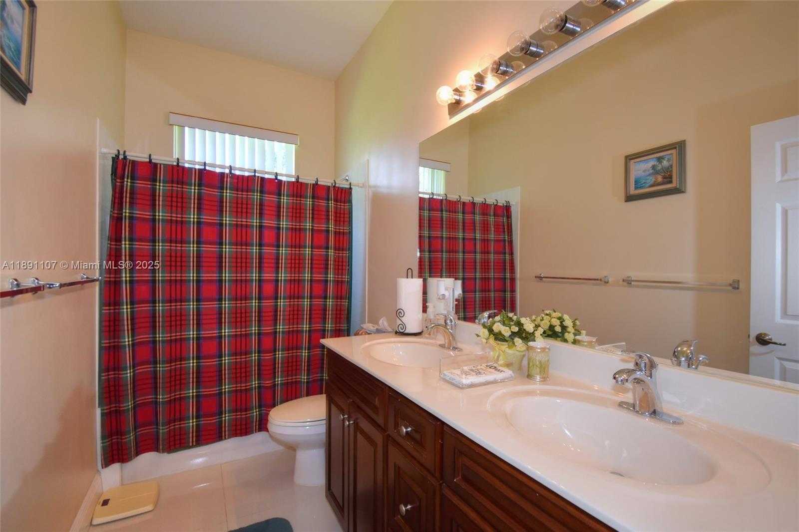 Small Image of 4240 SOUTH WEST 131ST AVE, Davie Number 30