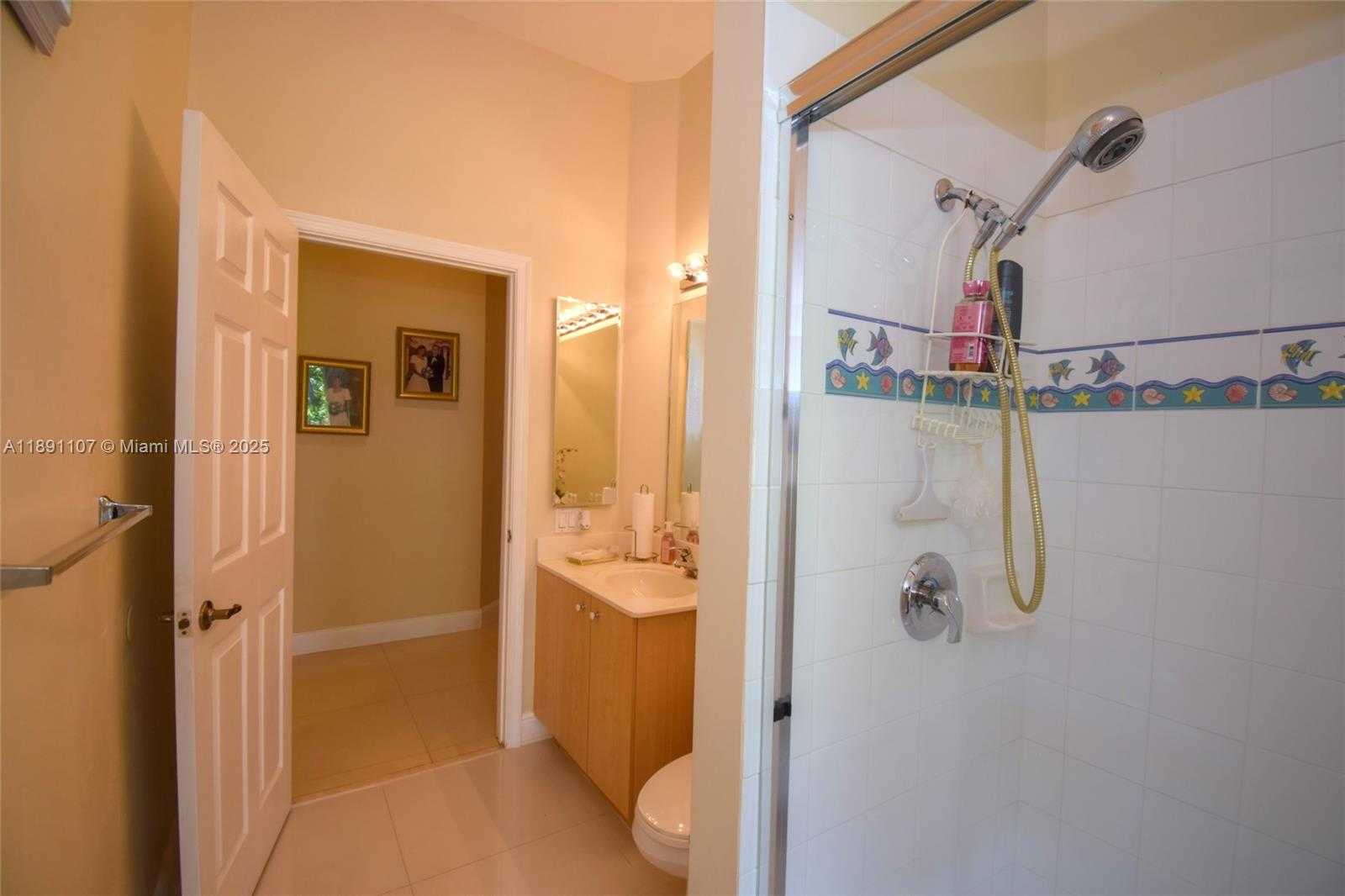 Small Image of 4240 SOUTH WEST 131ST AVE, Davie Number 33