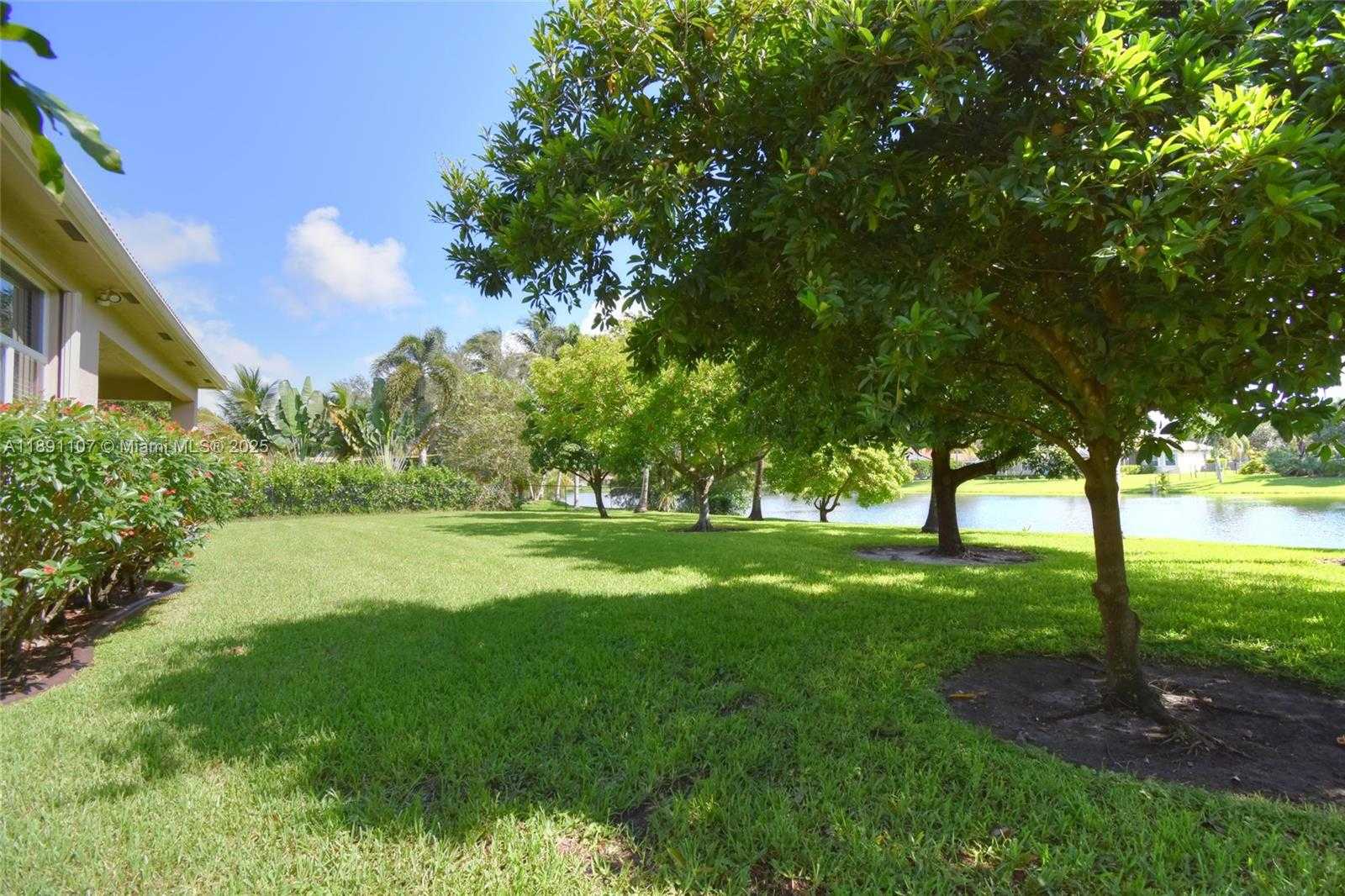 Small Image of 4240 SOUTH WEST 131ST AVE, Davie Number 40