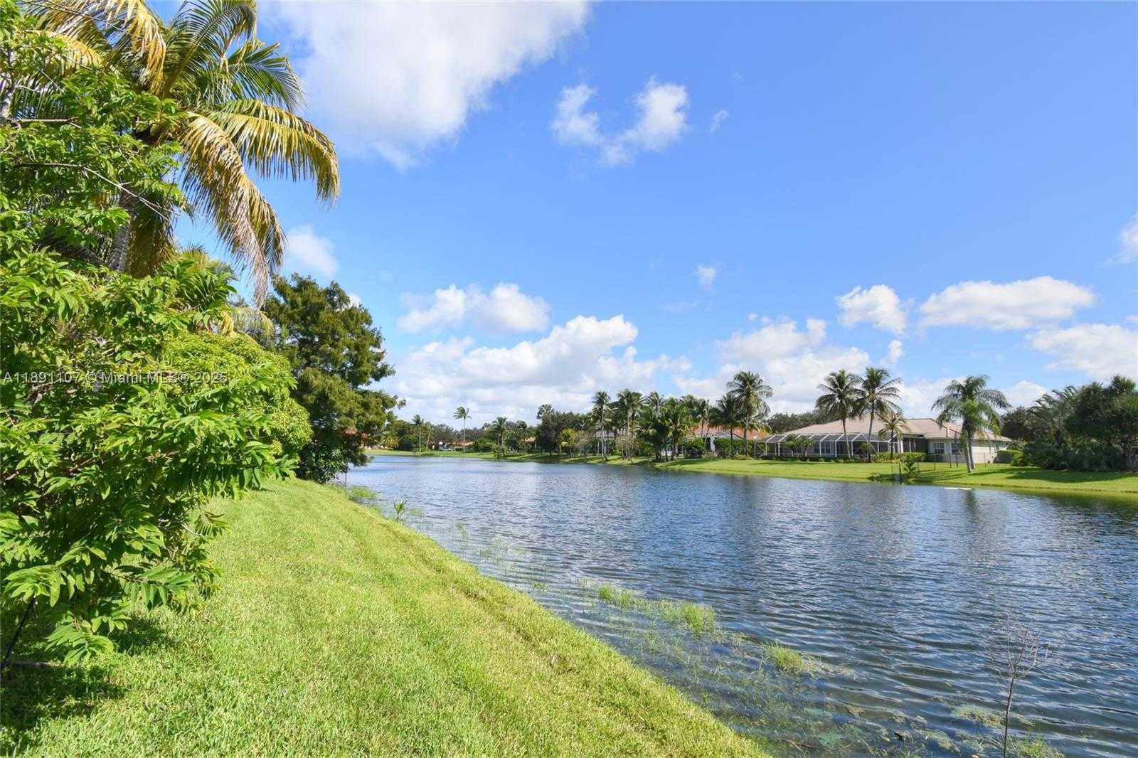 Small Image of 4240 SOUTH WEST 131ST AVE, Davie Number 43
