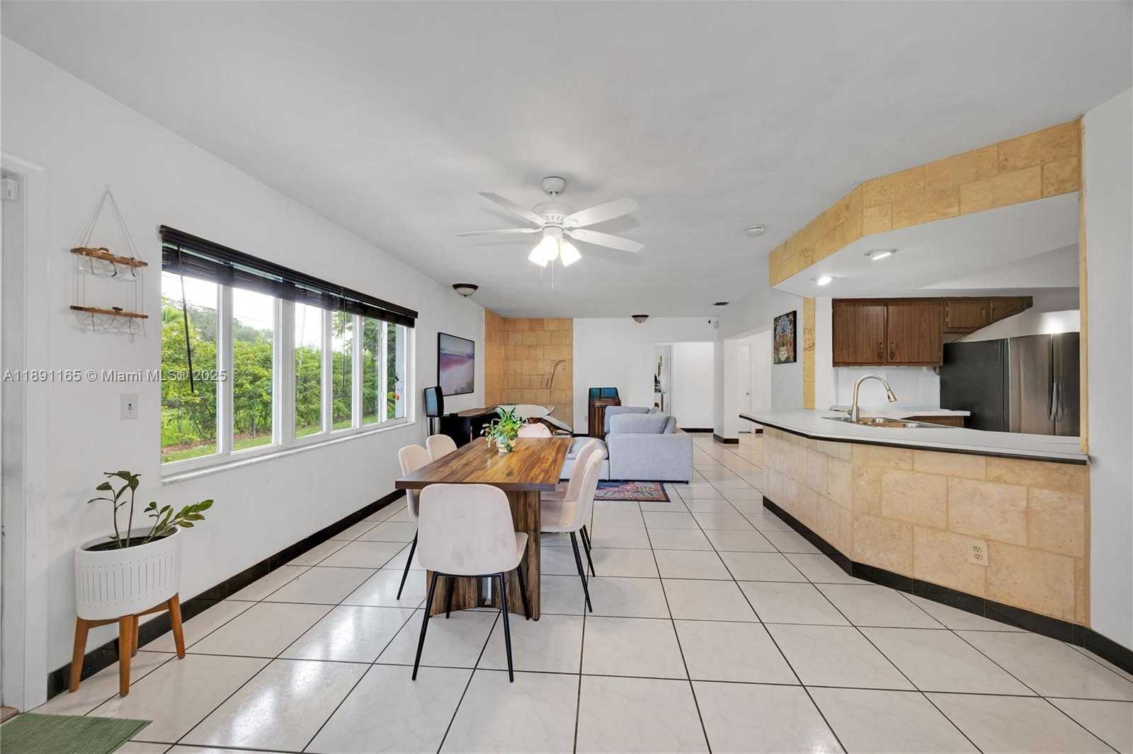 Small Image of 8865 SOUTH WEST 83RD ST, Miami Number 15