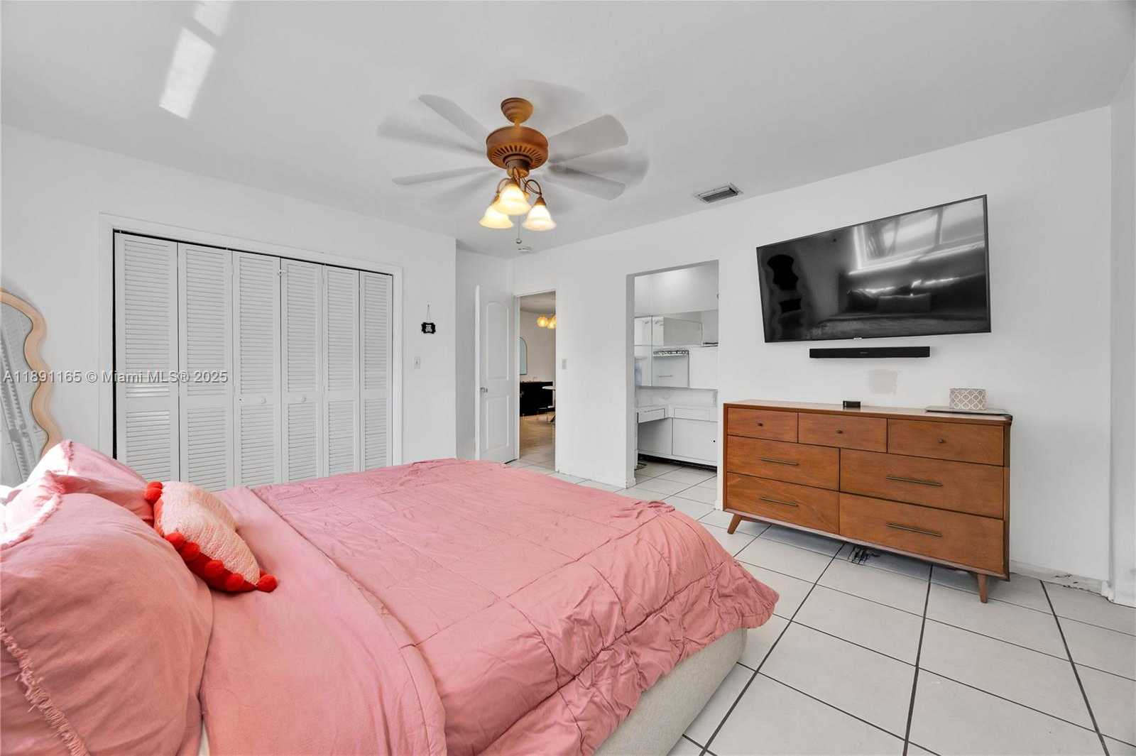 Small Image of 8865 SOUTH WEST 83RD ST, Miami Number 21