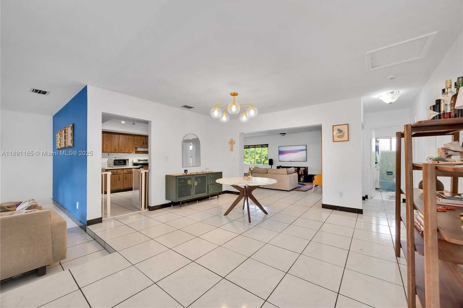 Small Image of 8865 SOUTH WEST 83RD ST, Miami Number 9