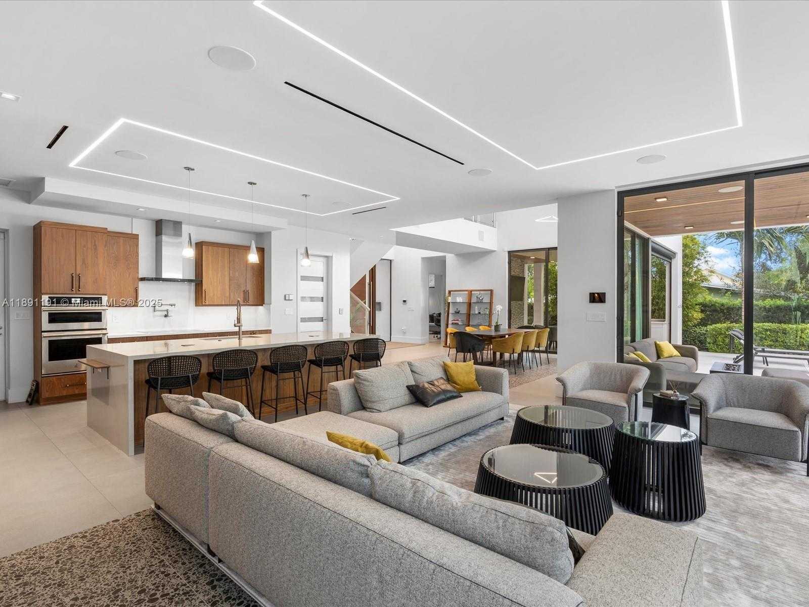 Small Image of 1736 SOUTH EAST 14TH ST, Fort Lauderdale Number 18