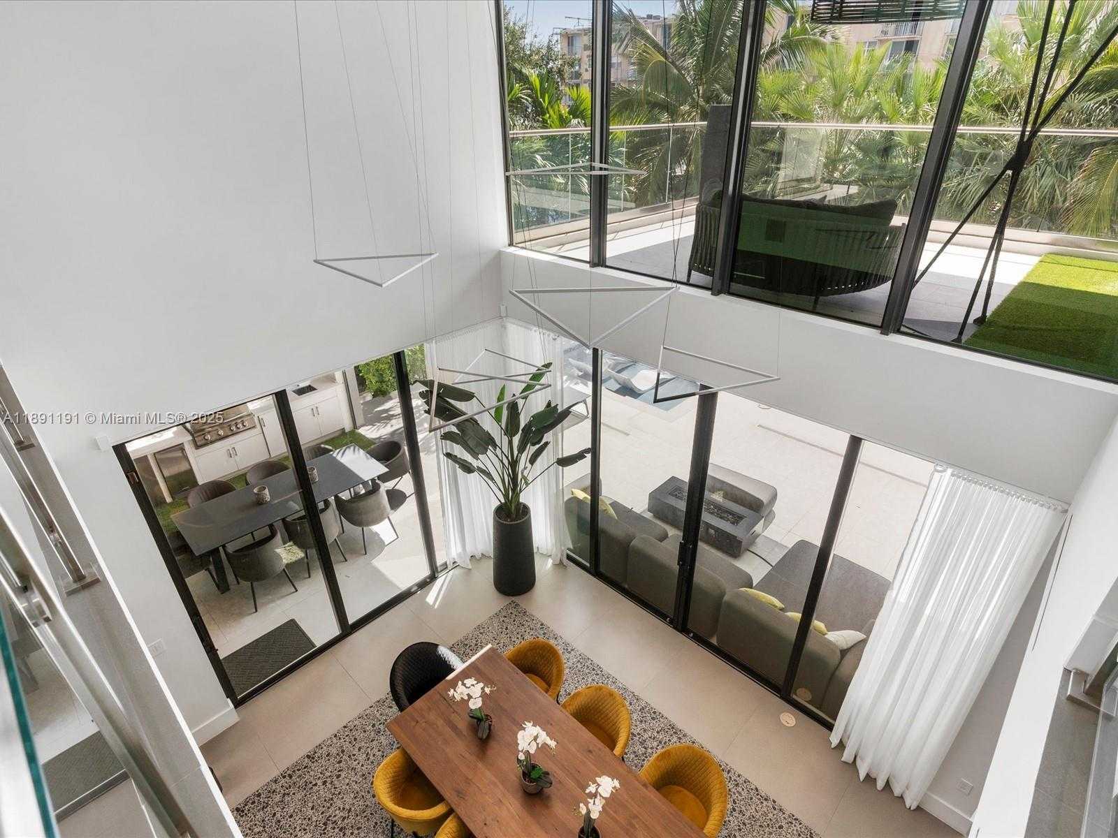 Small Image of 1736 SOUTH EAST 14TH ST, Fort Lauderdale Number 20