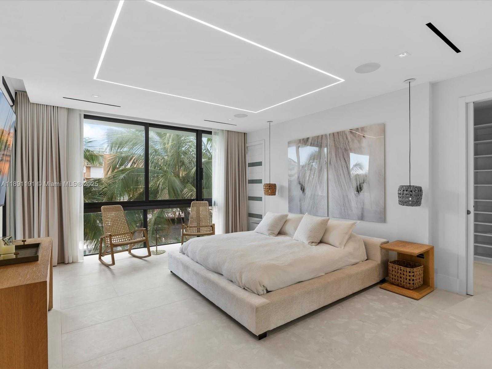 Small Image of 1736 SOUTH EAST 14TH ST, Fort Lauderdale Number 22