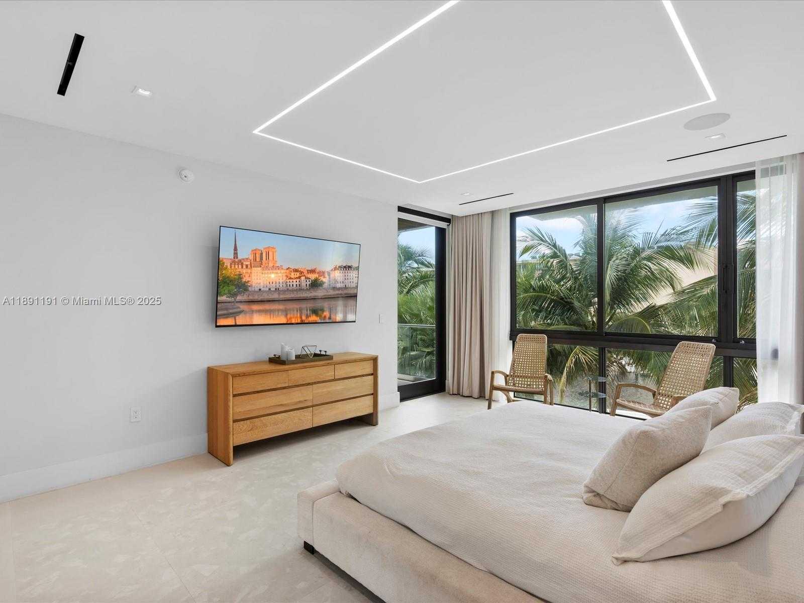 Small Image of 1736 SOUTH EAST 14TH ST, Fort Lauderdale Number 23