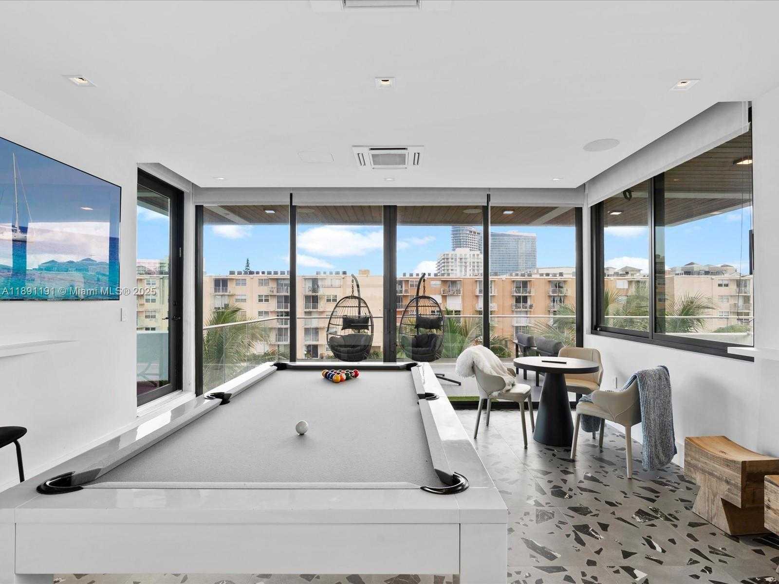 Small Image of 1736 SOUTH EAST 14TH ST, Fort Lauderdale Number 40