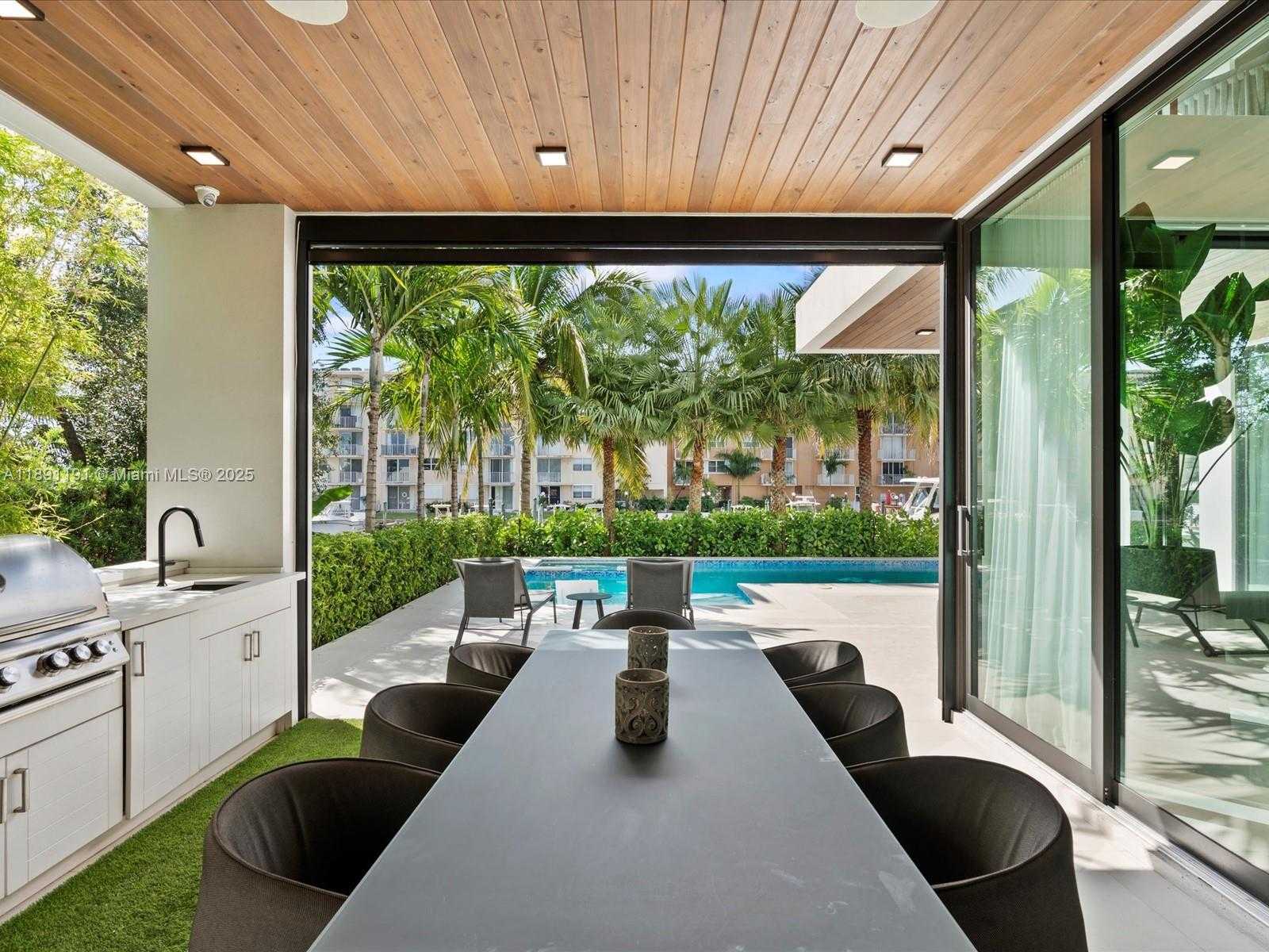 Small Image of 1736 SOUTH EAST 14TH ST, Fort Lauderdale Number 51