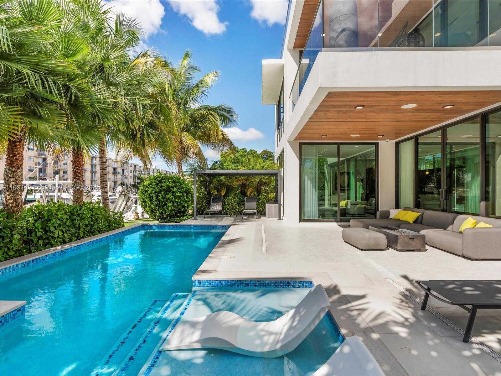 Small Image of 1736 SOUTH EAST 14TH ST, Fort Lauderdale Number 54