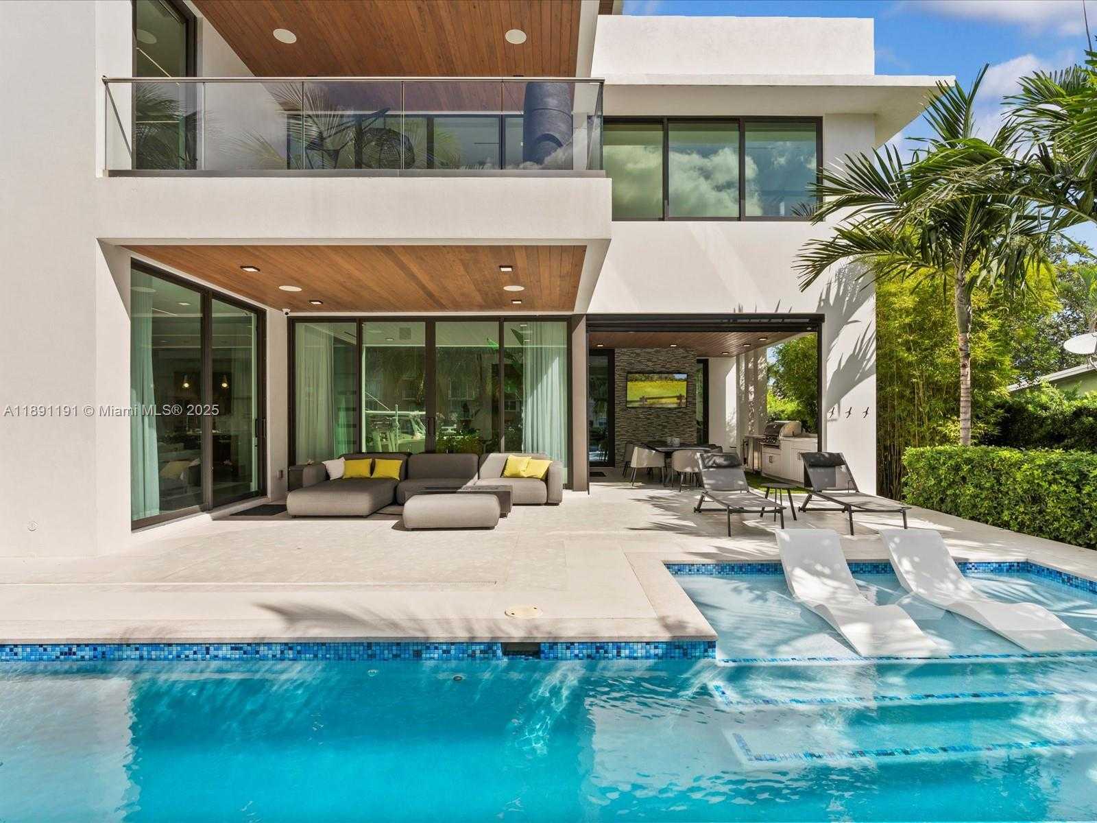 Small Image of 1736 SOUTH EAST 14TH ST, Fort Lauderdale Number 55