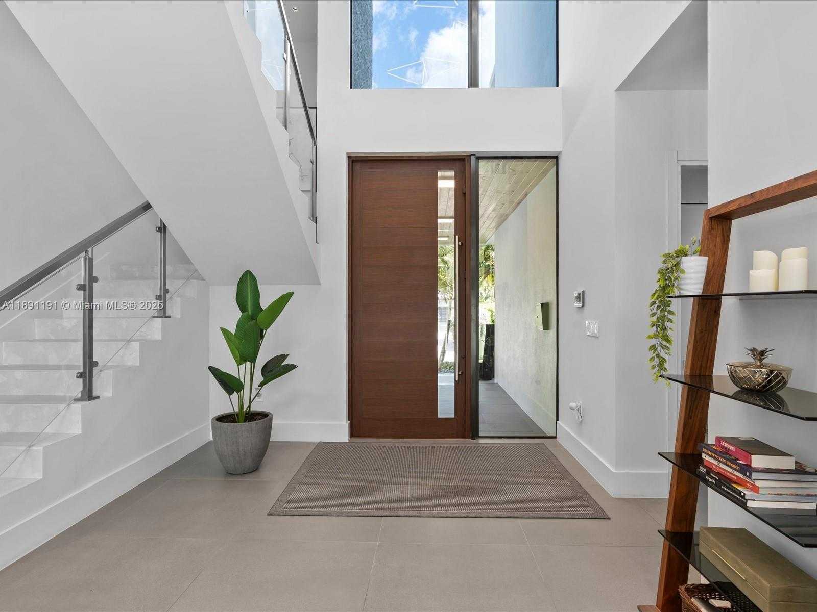 Small Image of 1736 SOUTH EAST 14TH ST, Fort Lauderdale Number 8