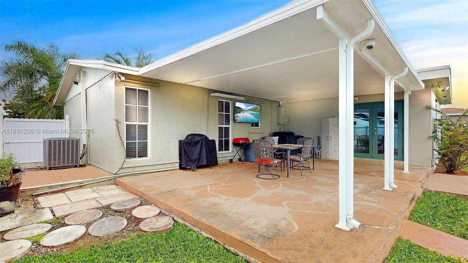 Small Image of 26303 SOUTH WEST 127TH PL, Homestead Number 26