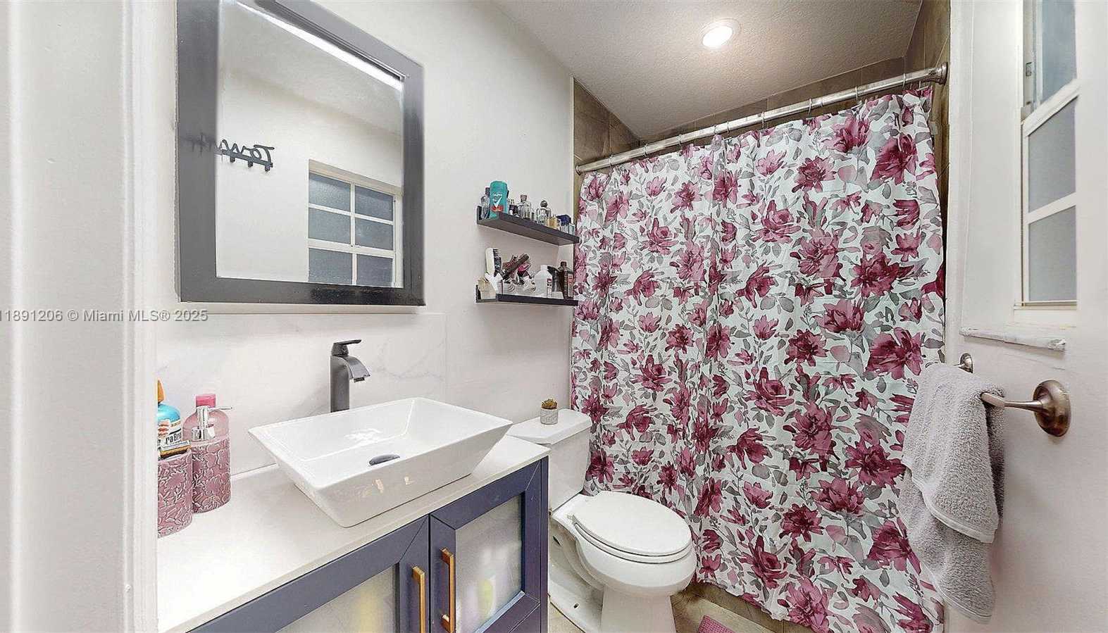 Small Image of 26303 SOUTH WEST 127TH PL, Homestead Number 40