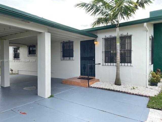 Small Image of 3831 WEST 4TH CT, Hialeah Number 2