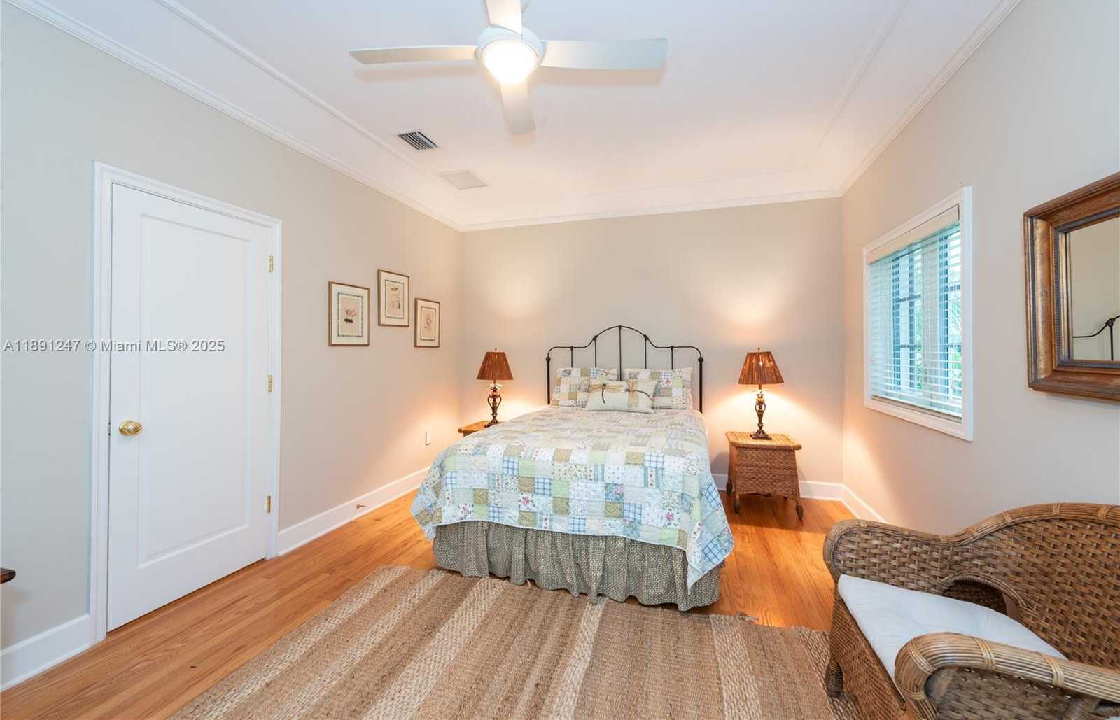 Small Image of 1036 SOUTH GREENWAY DR, Coral Gables Number 30