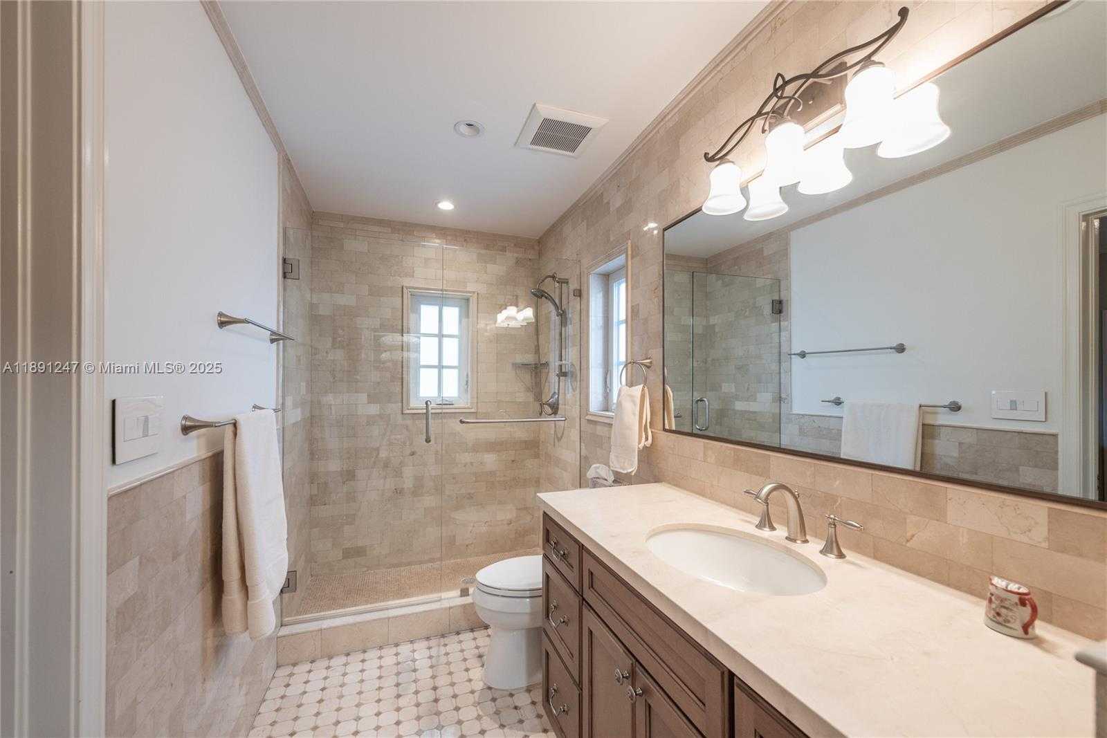 Small Image of 1036 SOUTH GREENWAY DR, Coral Gables Number 32