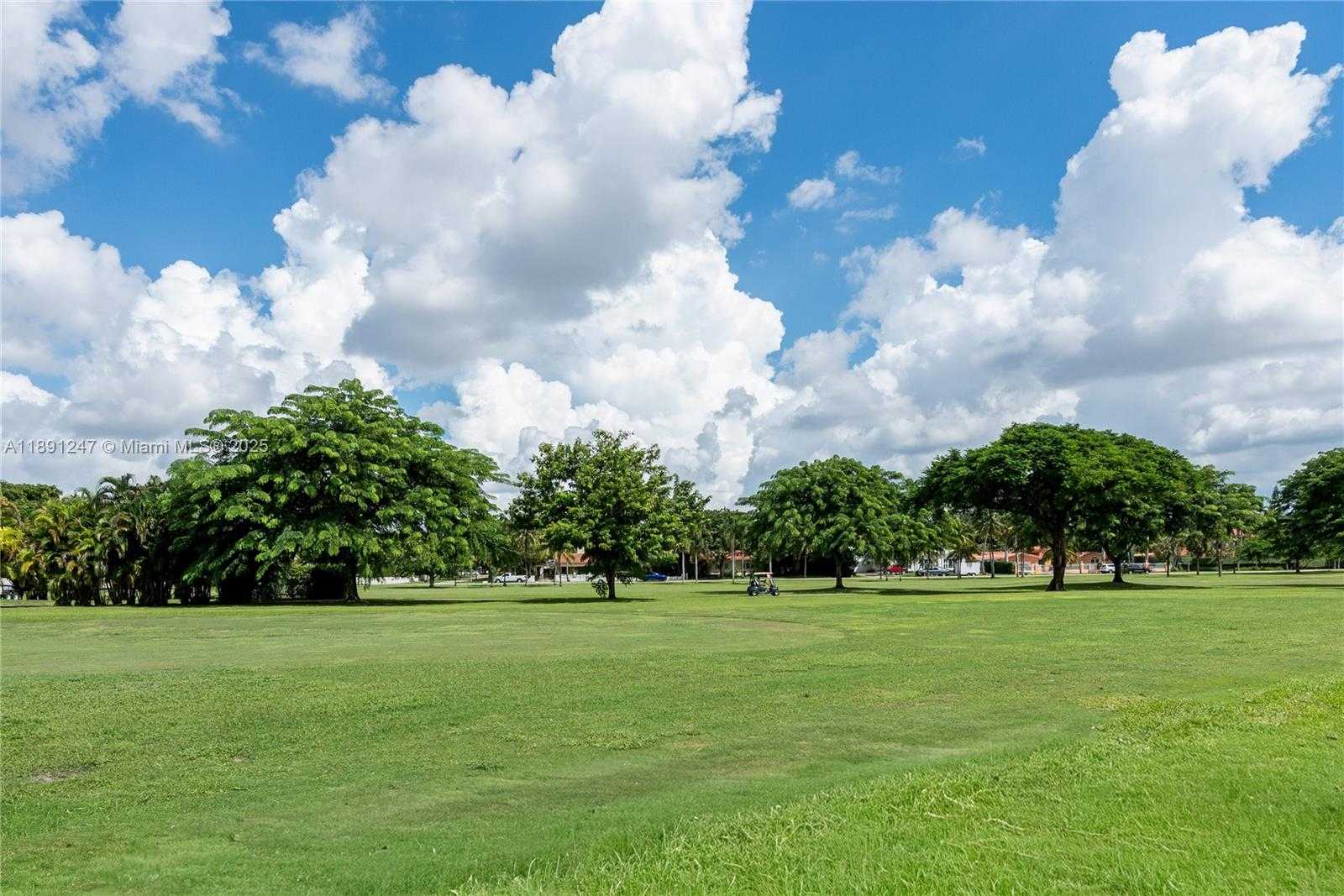 Small Image of 1036 SOUTH GREENWAY DR, Coral Gables Number 44