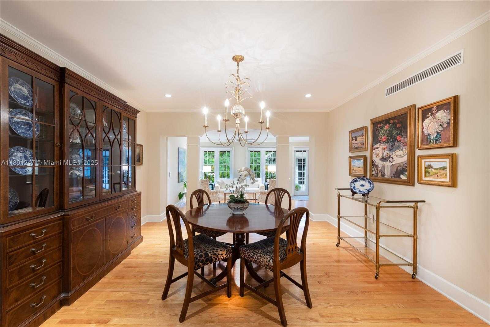 Small Image of 1036 SOUTH GREENWAY DR, Coral Gables Number 8