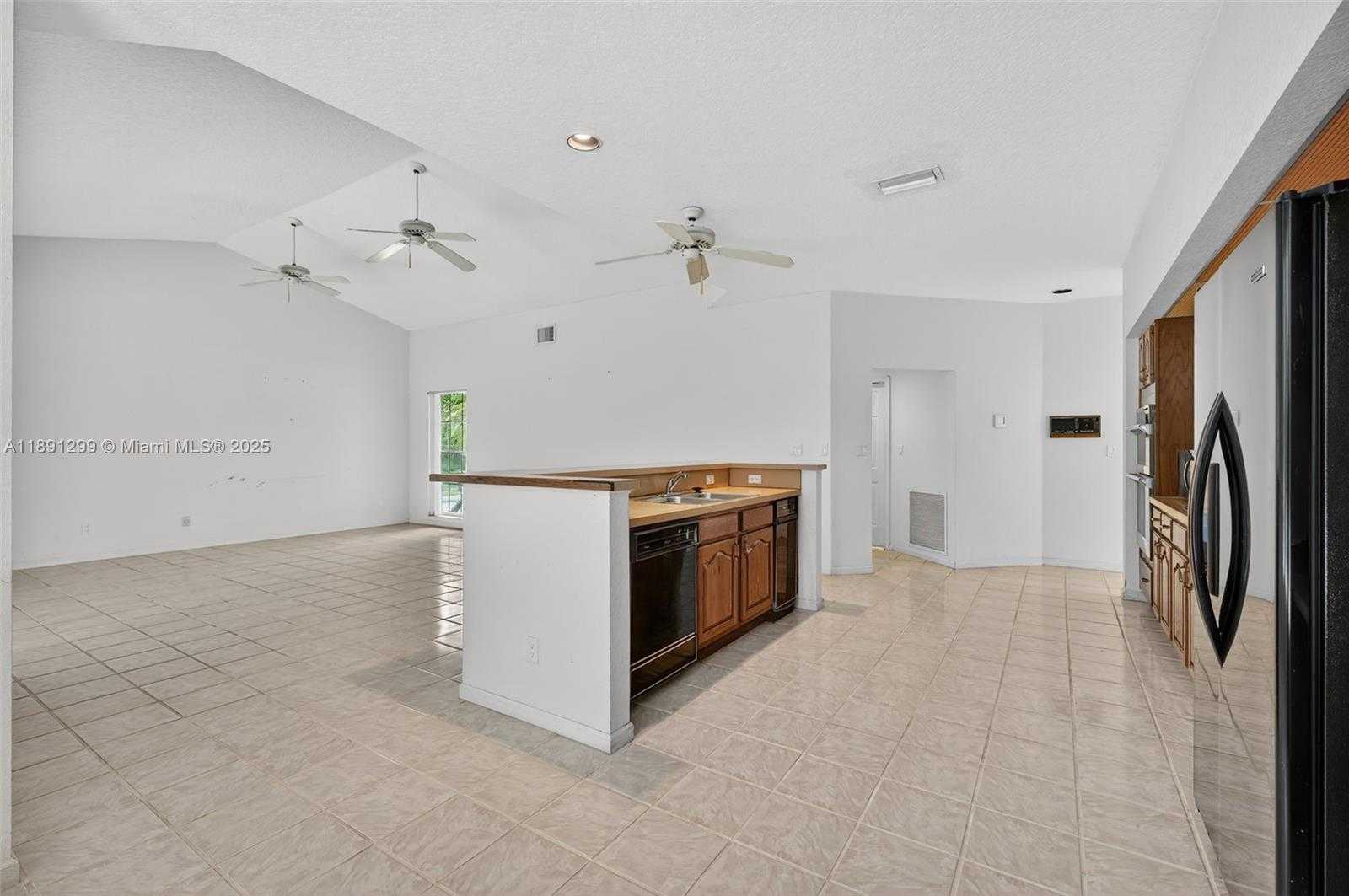 Small Image of 3704 HIGH PINE DR, Coral Springs Number 32