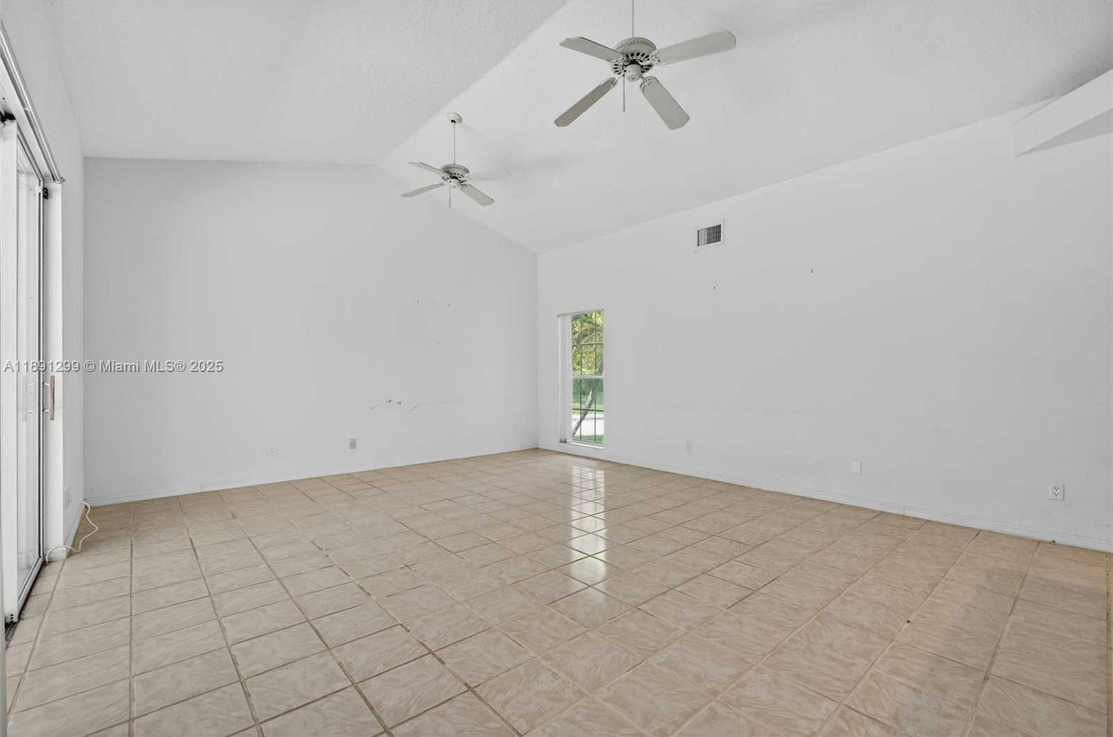 Small Image of 3704 HIGH PINE DR, Coral Springs Number 34