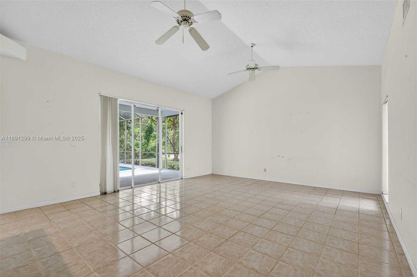 Small Image of 3704 HIGH PINE DR, Coral Springs Number 35