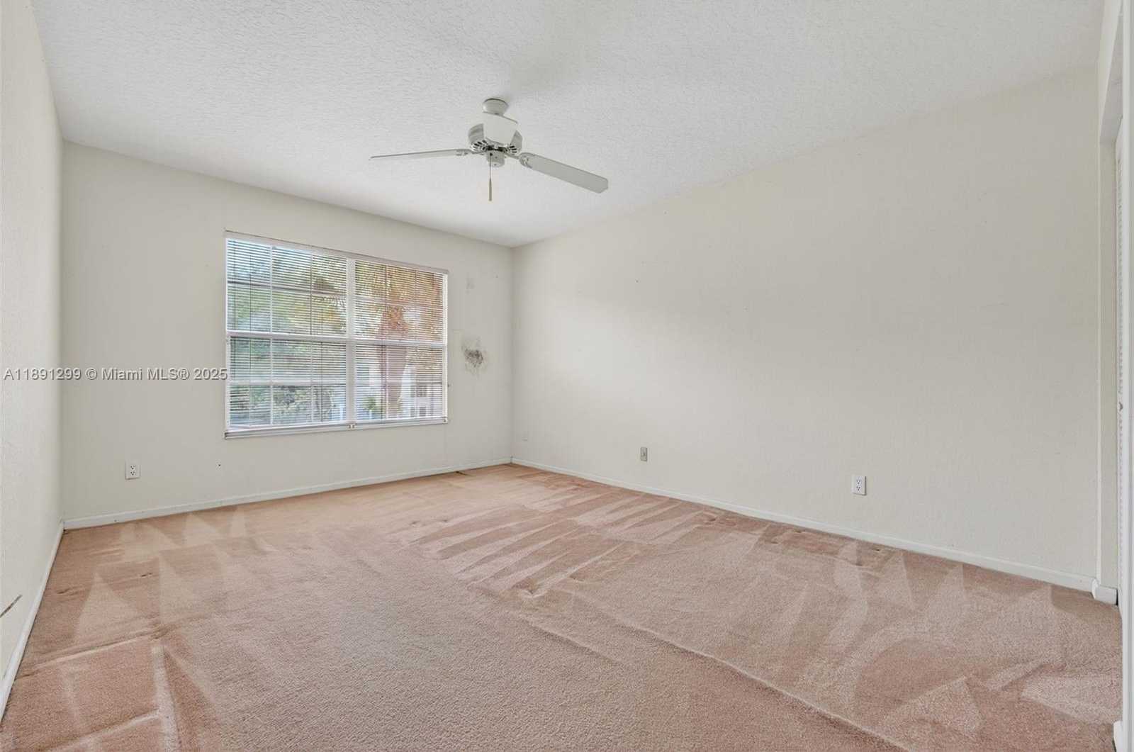 Small Image of 3704 HIGH PINE DR, Coral Springs Number 43