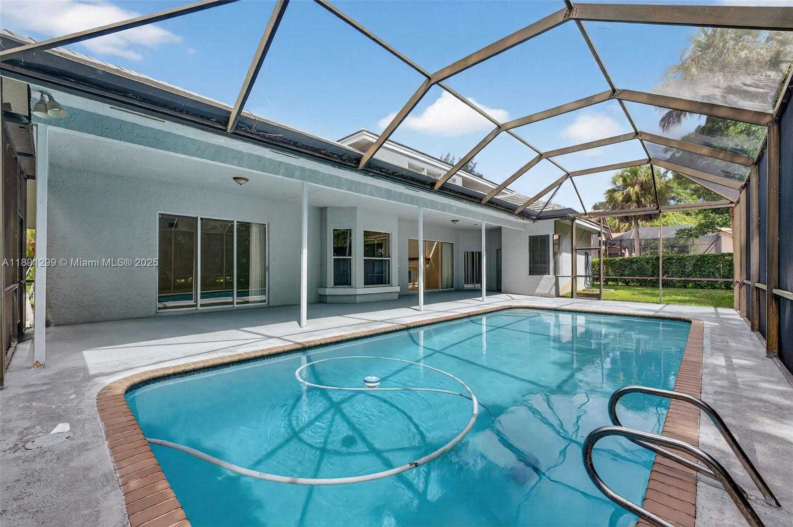 Small Image of 3704 HIGH PINE DR, Coral Springs Number 55