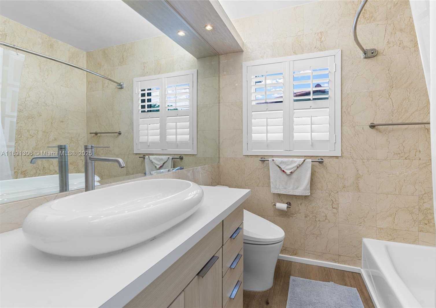 Small Image of 2115 KEYSTONE BLVD, North Miami Number 27
