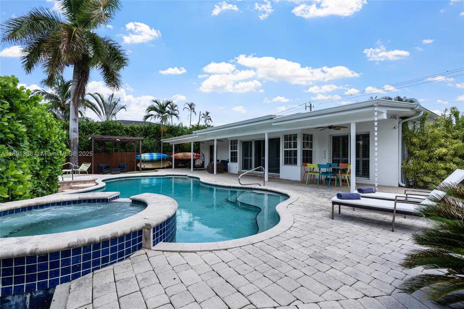 Small Image of 2115 KEYSTONE BLVD, North Miami Number 31