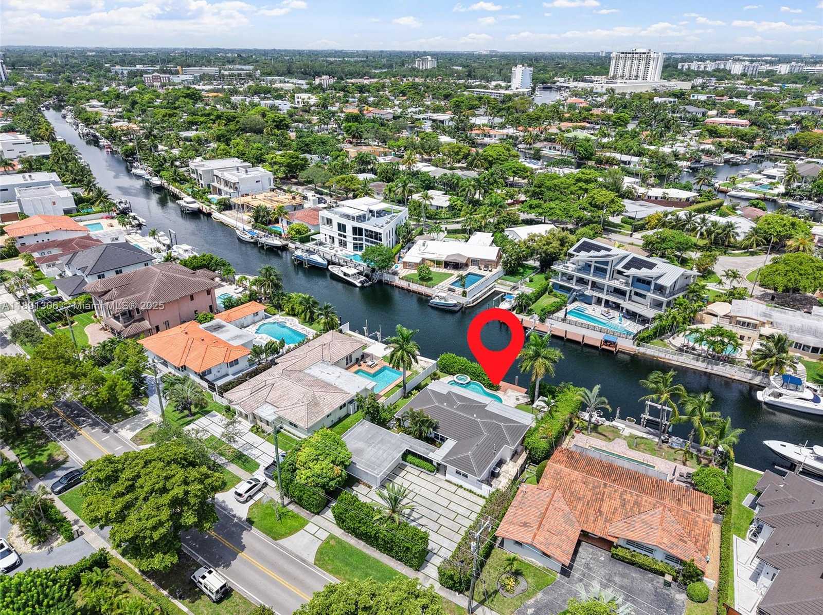 Small Image of 2115 KEYSTONE BLVD, North Miami Number 39