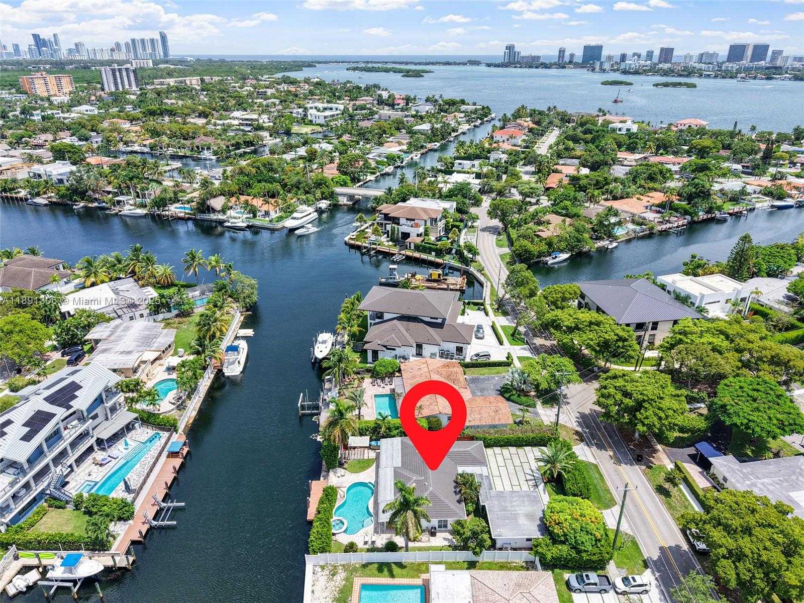 Small Image of 2115 KEYSTONE BLVD, North Miami Number 41