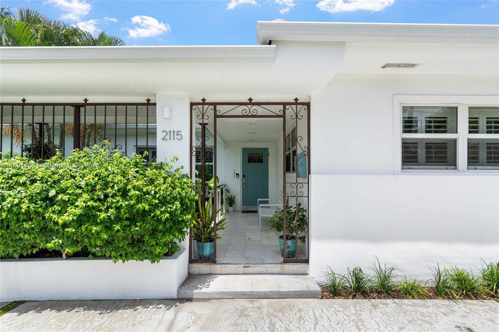 Small Image of 2115 KEYSTONE BLVD, North Miami Number 5