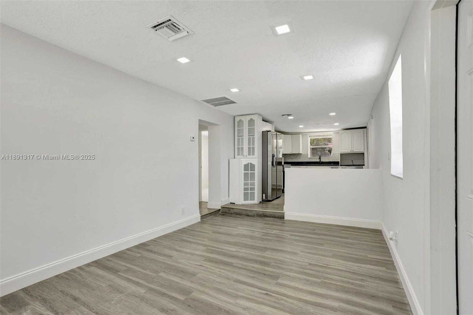 Small Image of 2701 NORTH WEST 18TH TER, Oakland Park Number 7