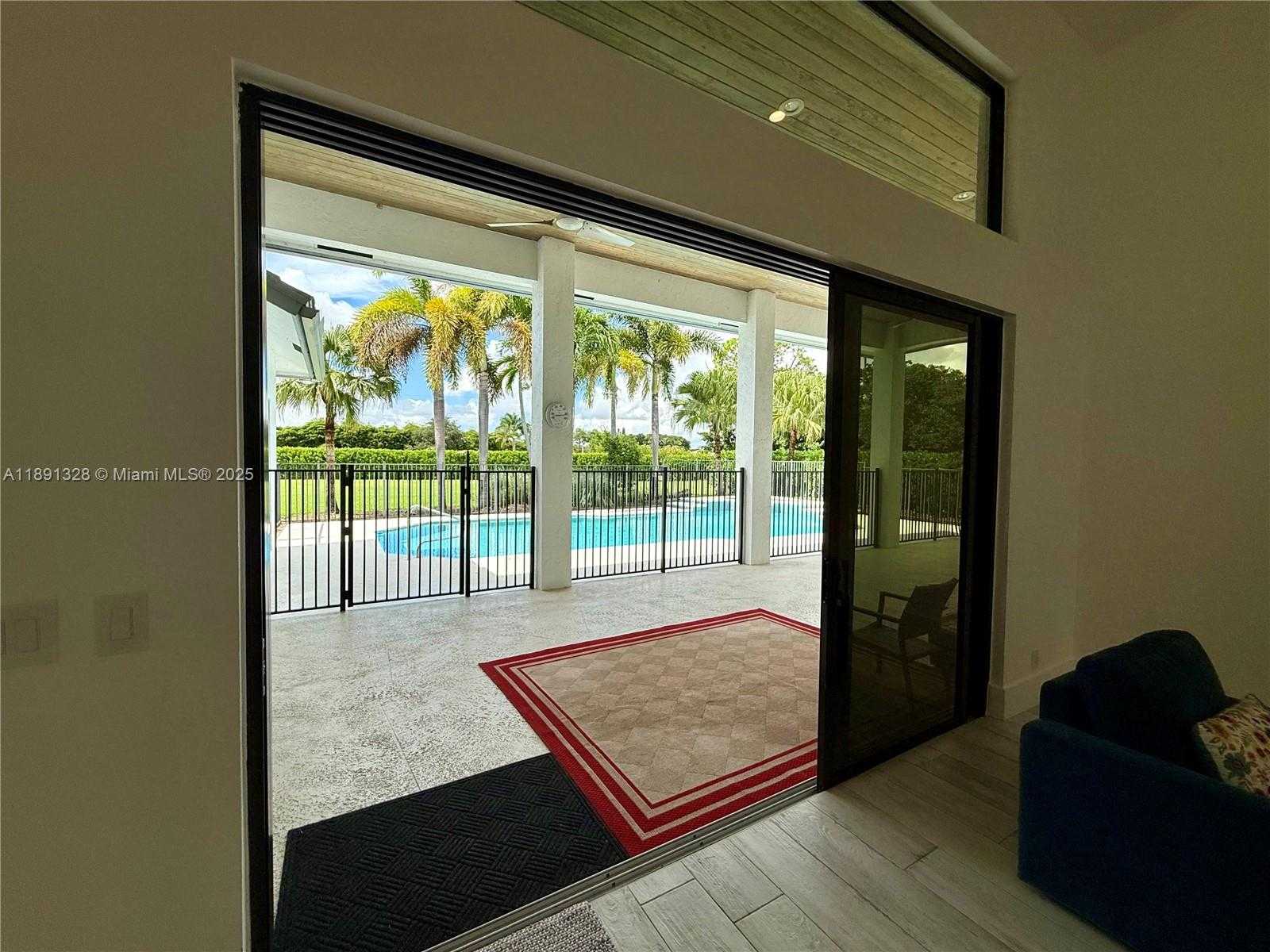 Small Image of 14984 ROAN CT, Wellington Number 51