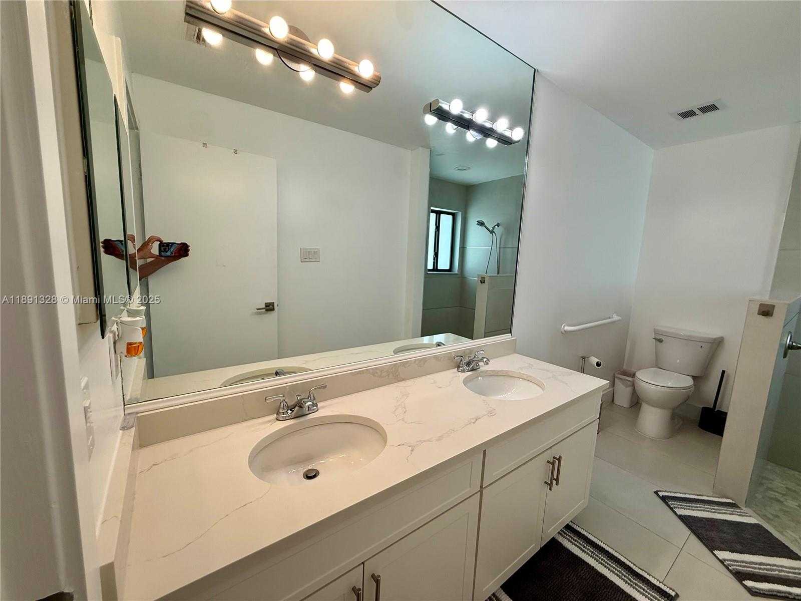 Small Image of 14984 ROAN CT, Wellington Number 61