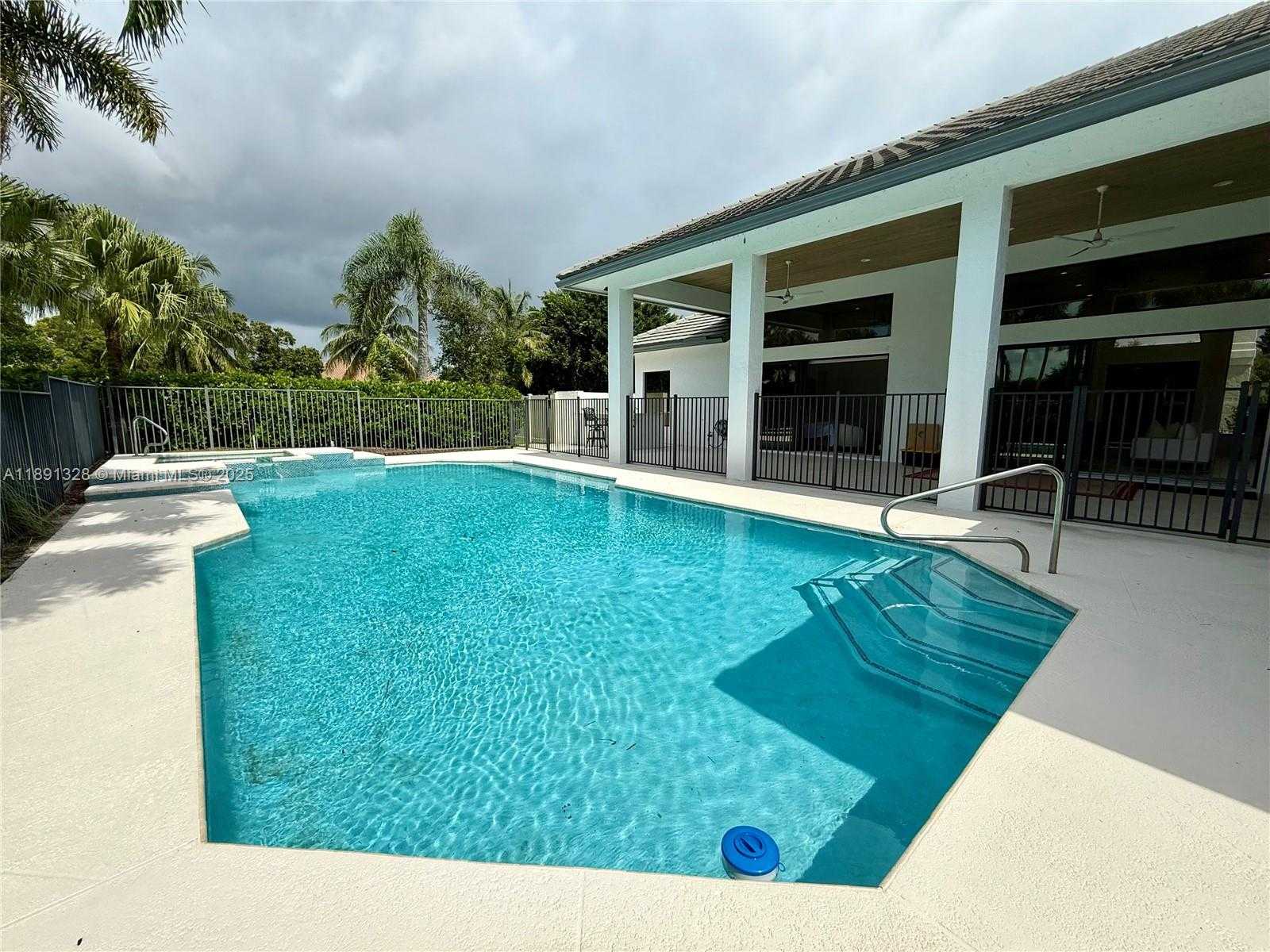 Small Image of 14984 ROAN CT, Wellington Number 72