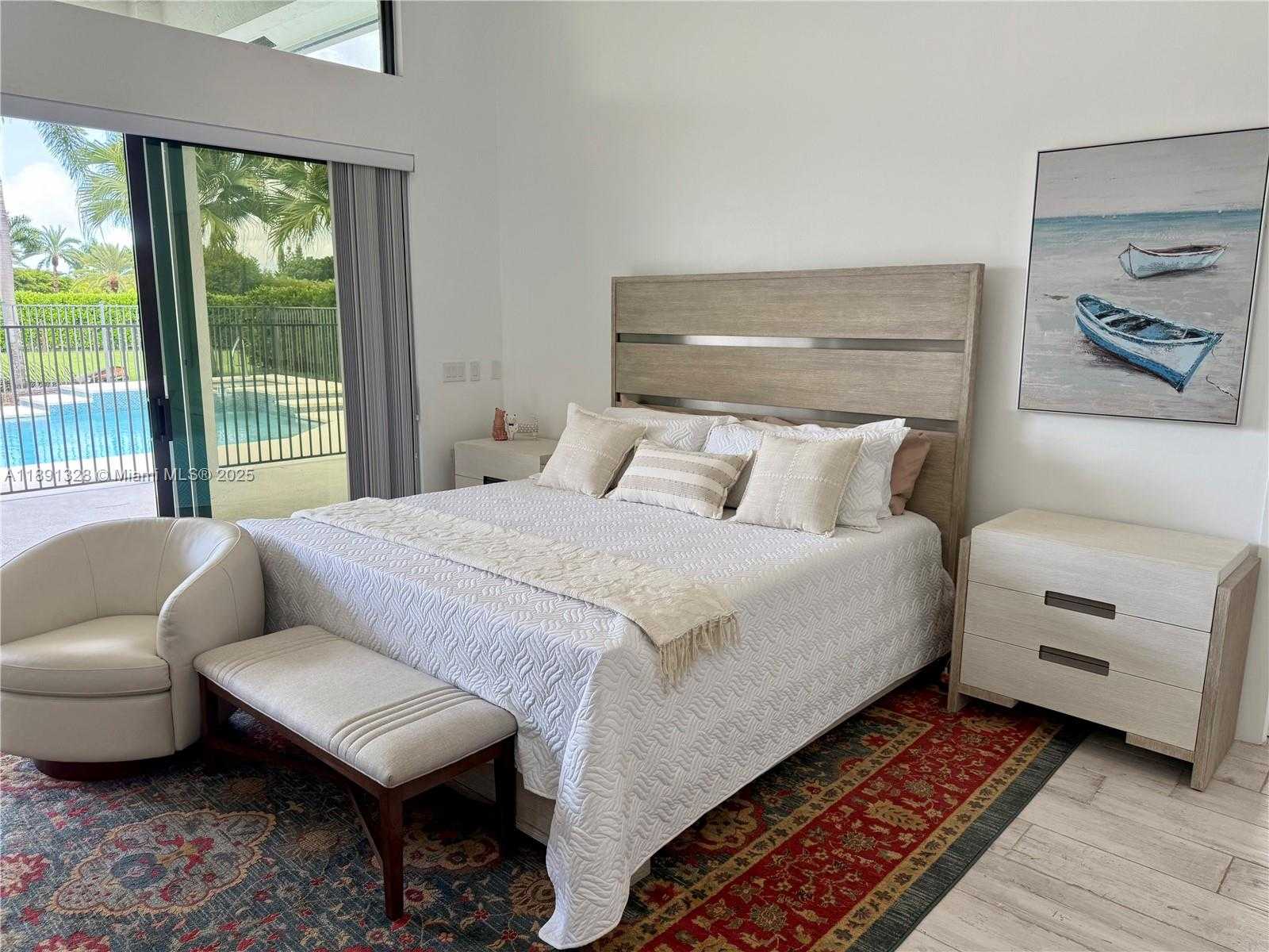 Small Image of 14984 ROAN CT, Wellington Number 76