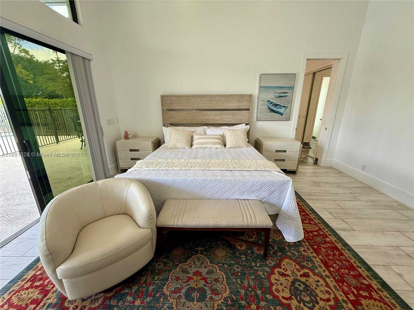 Small Image of 14984 ROAN CT, Wellington Number 77