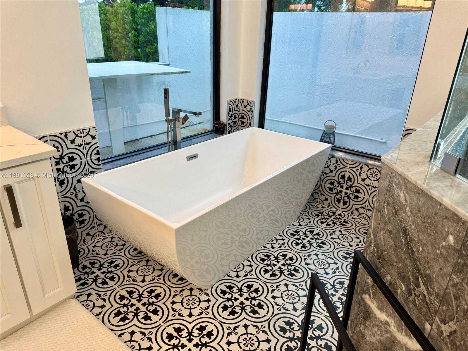 Small Image of 14984 ROAN CT, Wellington Number 83