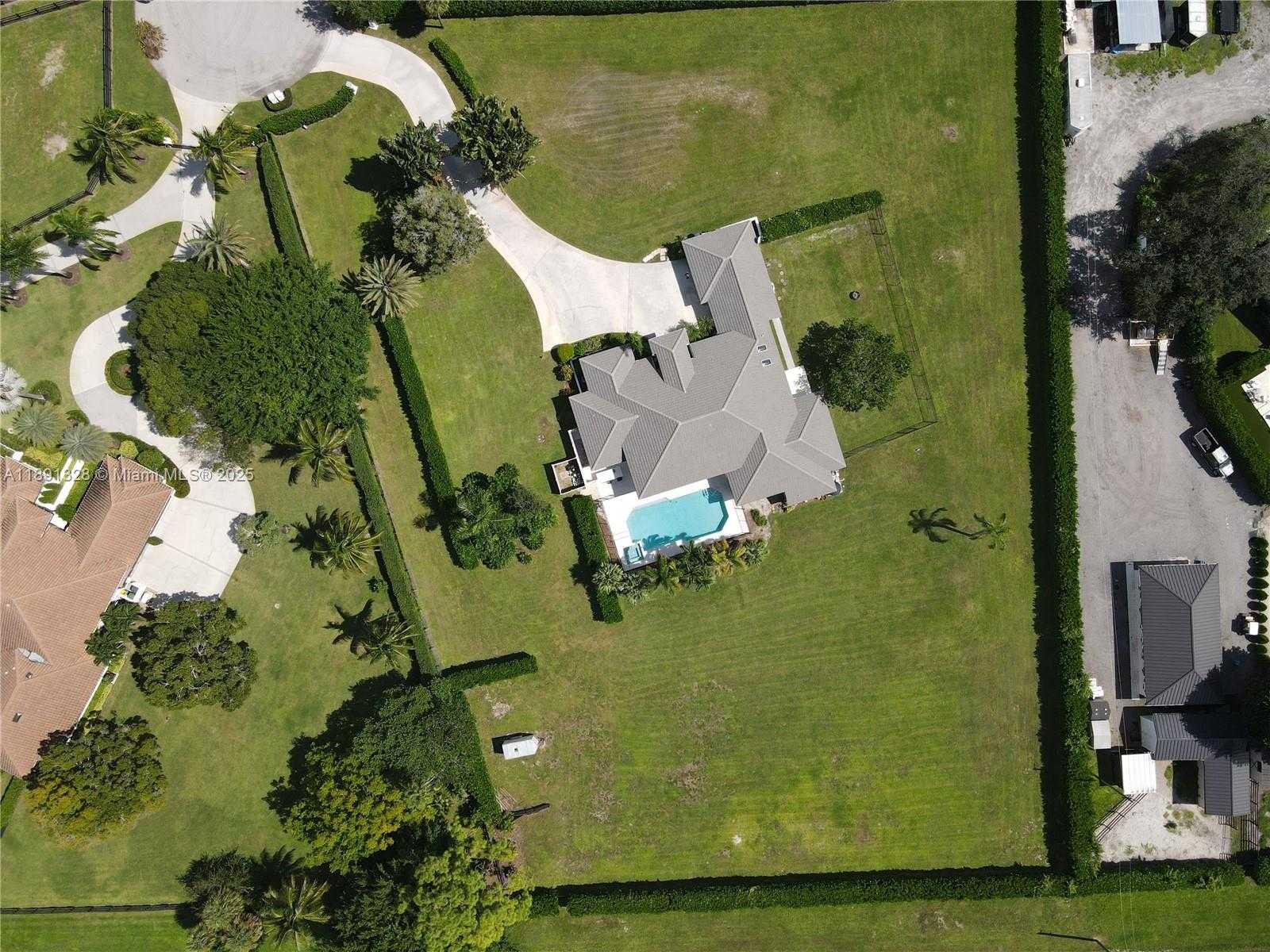 Small Image of 14984 ROAN CT, Wellington Number 91