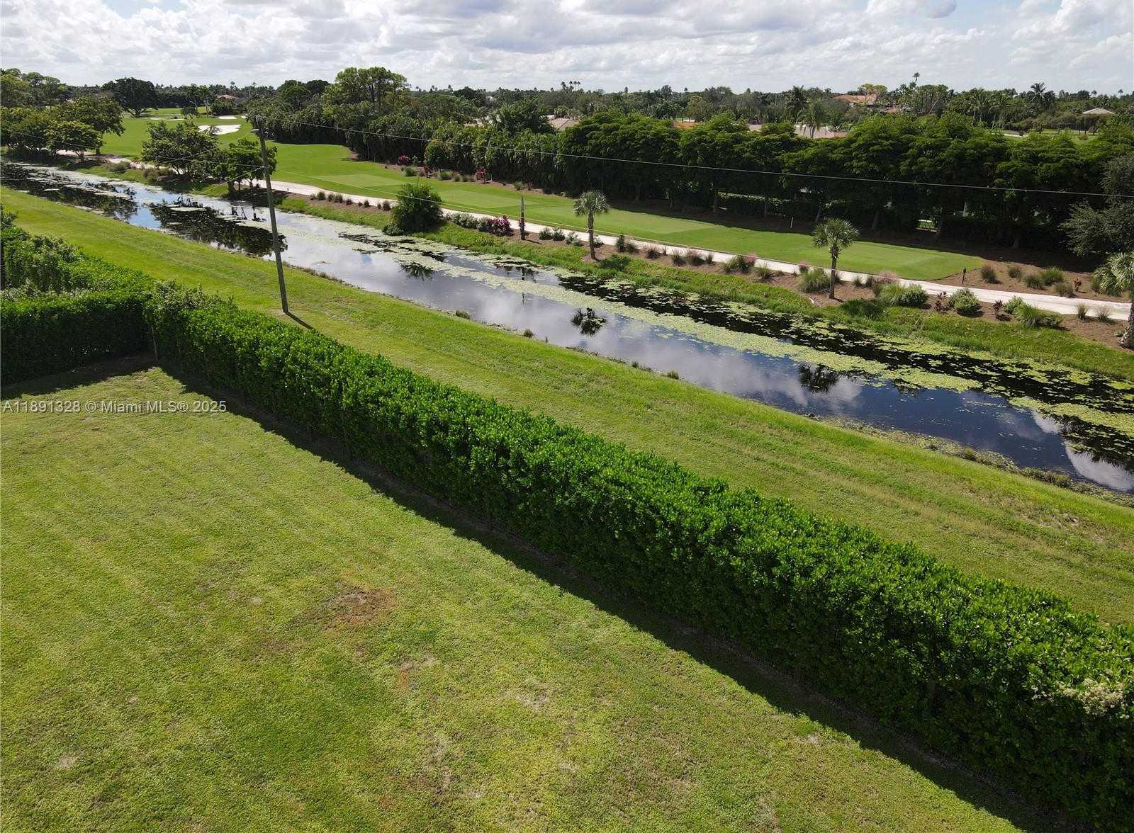 Small Image of 14984 ROAN CT, Wellington Number 96