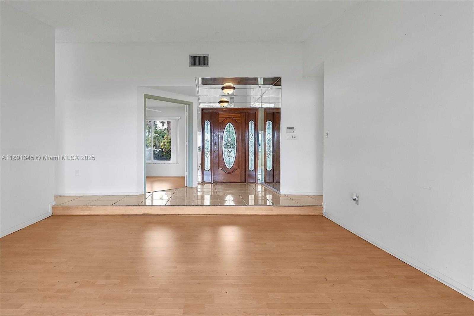 Small Image of 4521 SOUTH WEST 146TH CT, Miami Number 19