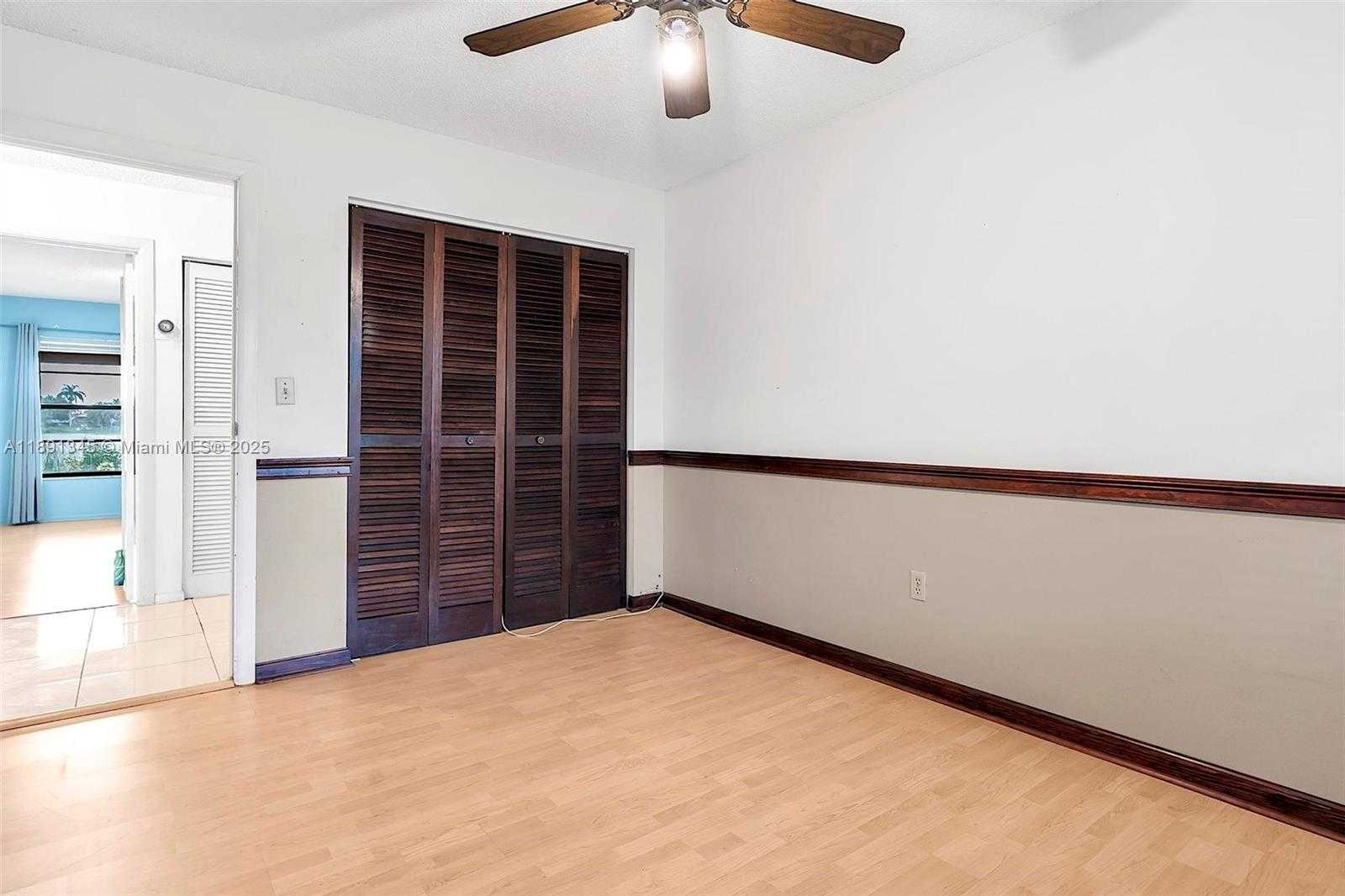 Small Image of 4521 SOUTH WEST 146TH CT, Miami Number 30