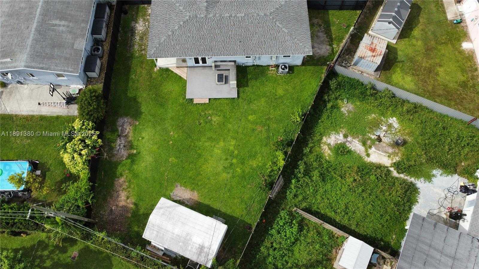 Small Image of 9870 MONTEGO BAY DR, Cutler Bay Number 3