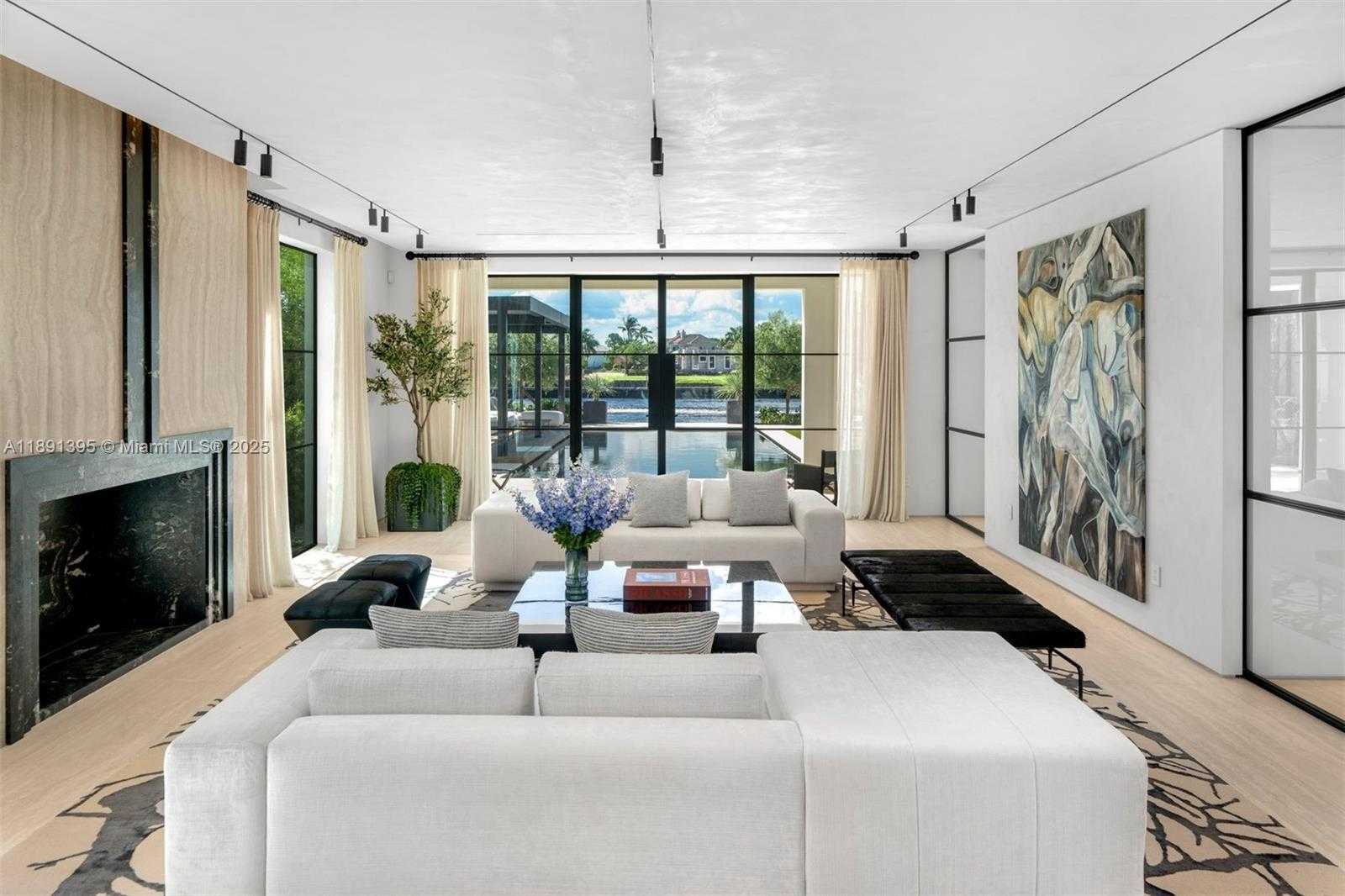 Small Image of 2401 SPANISH RIVER RD, Boca Raton Number 12