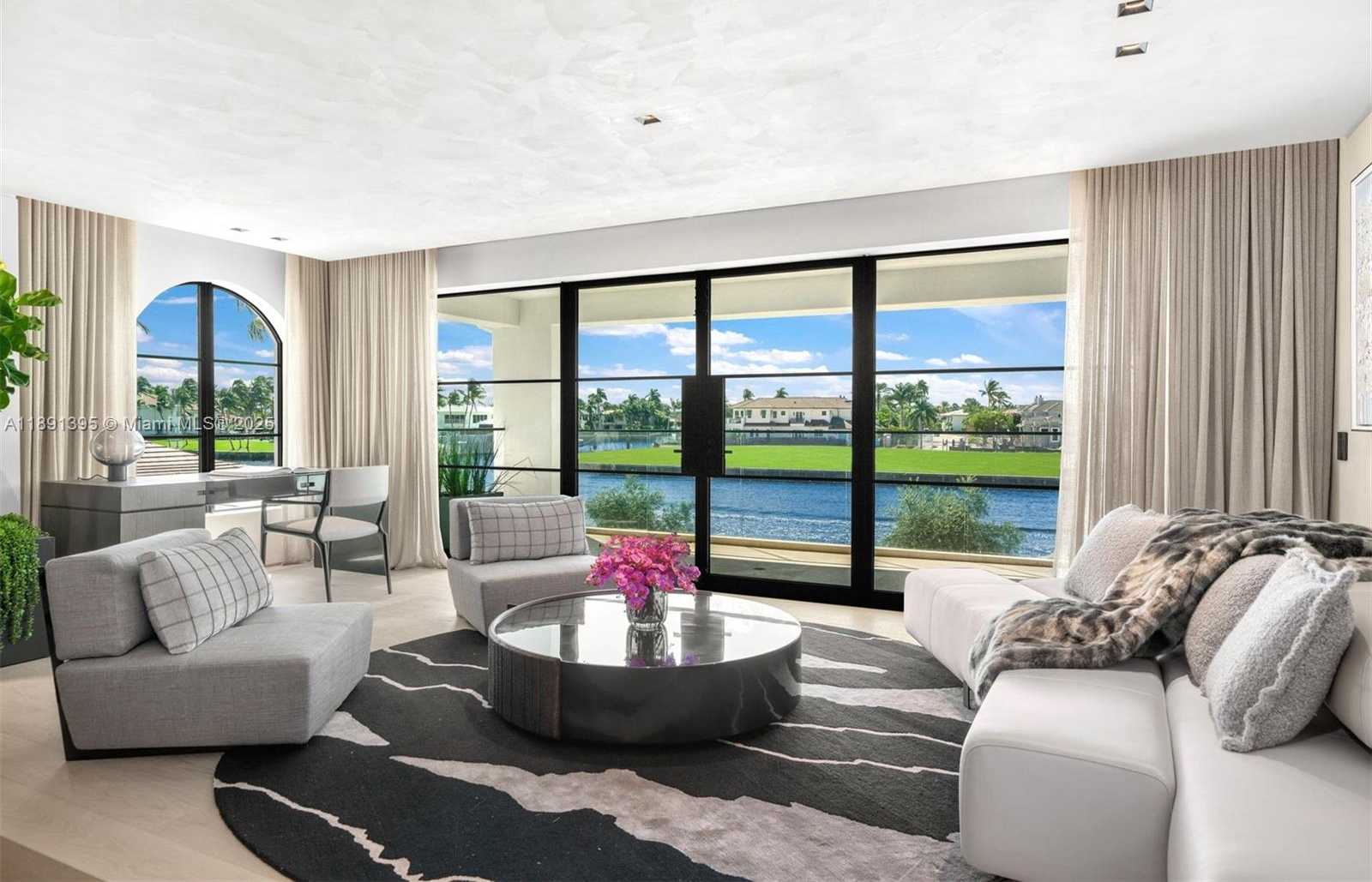 Small Image of 2401 SPANISH RIVER RD, Boca Raton Number 20