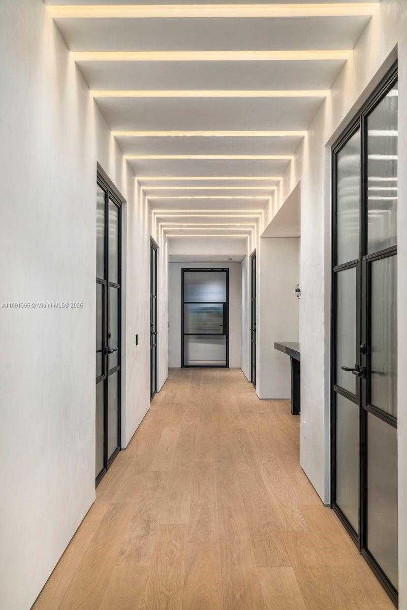Small Image of 2401 SPANISH RIVER RD, Boca Raton Number 30