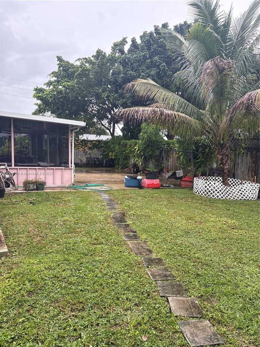Small Image of 12601 SOUTH WEST 268TH ST, Homestead Number 12